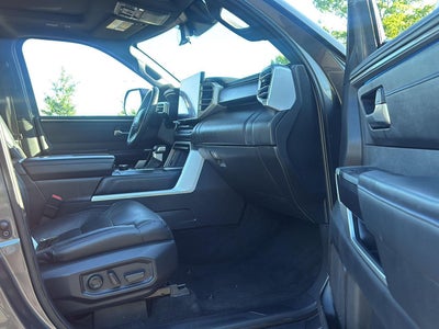2022 Toyota Tundra Platinum HV
