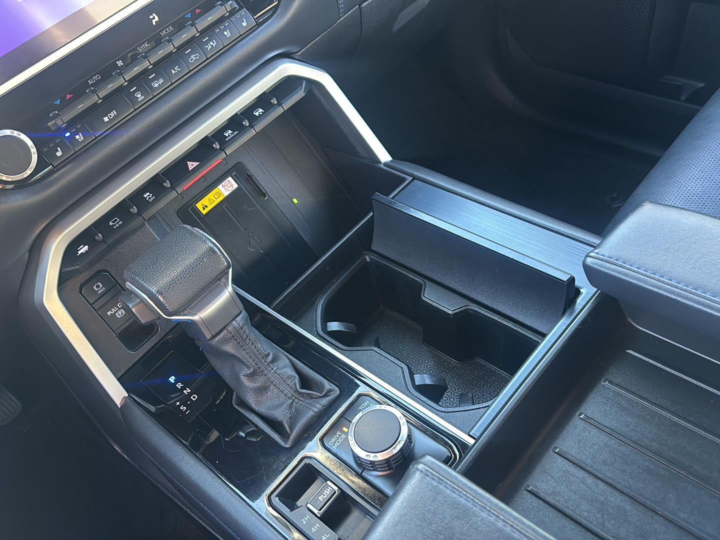2022 Toyota Tundra Platinum HV