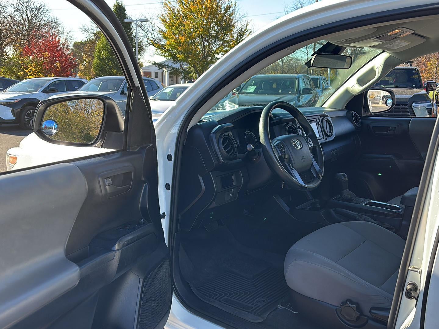 2019 Toyota Tacoma SR