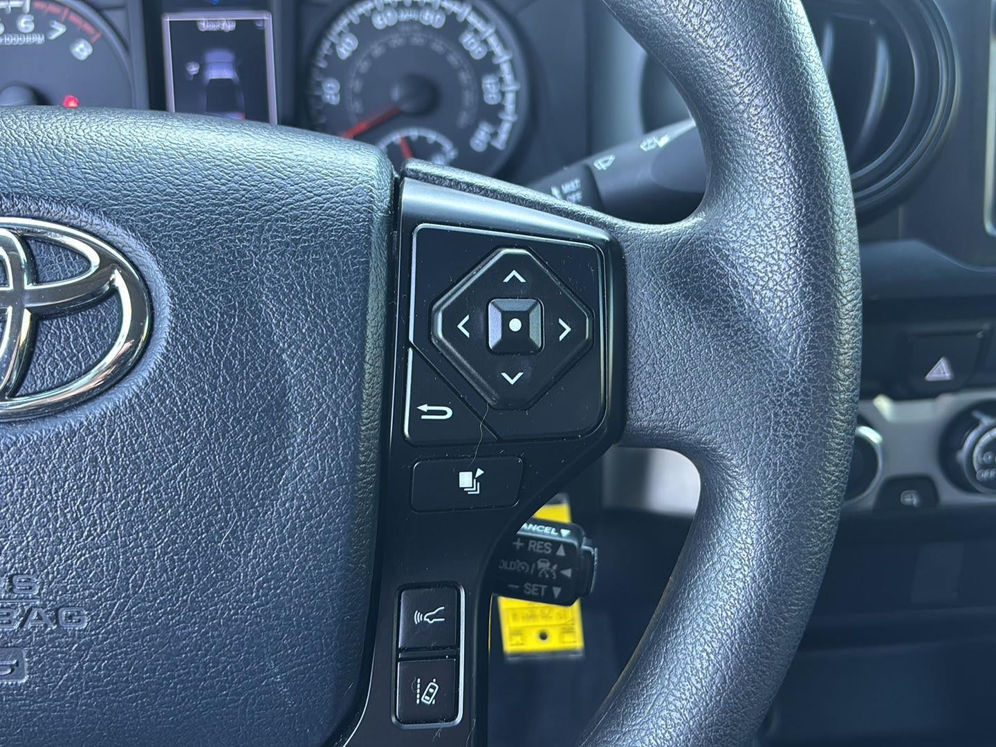 2019 Toyota Tacoma SR V6