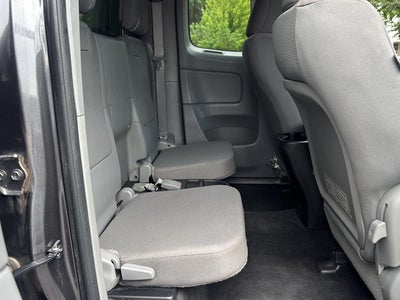 2015 Toyota Tacoma 4WD Access Cab V6 AT (Natl)