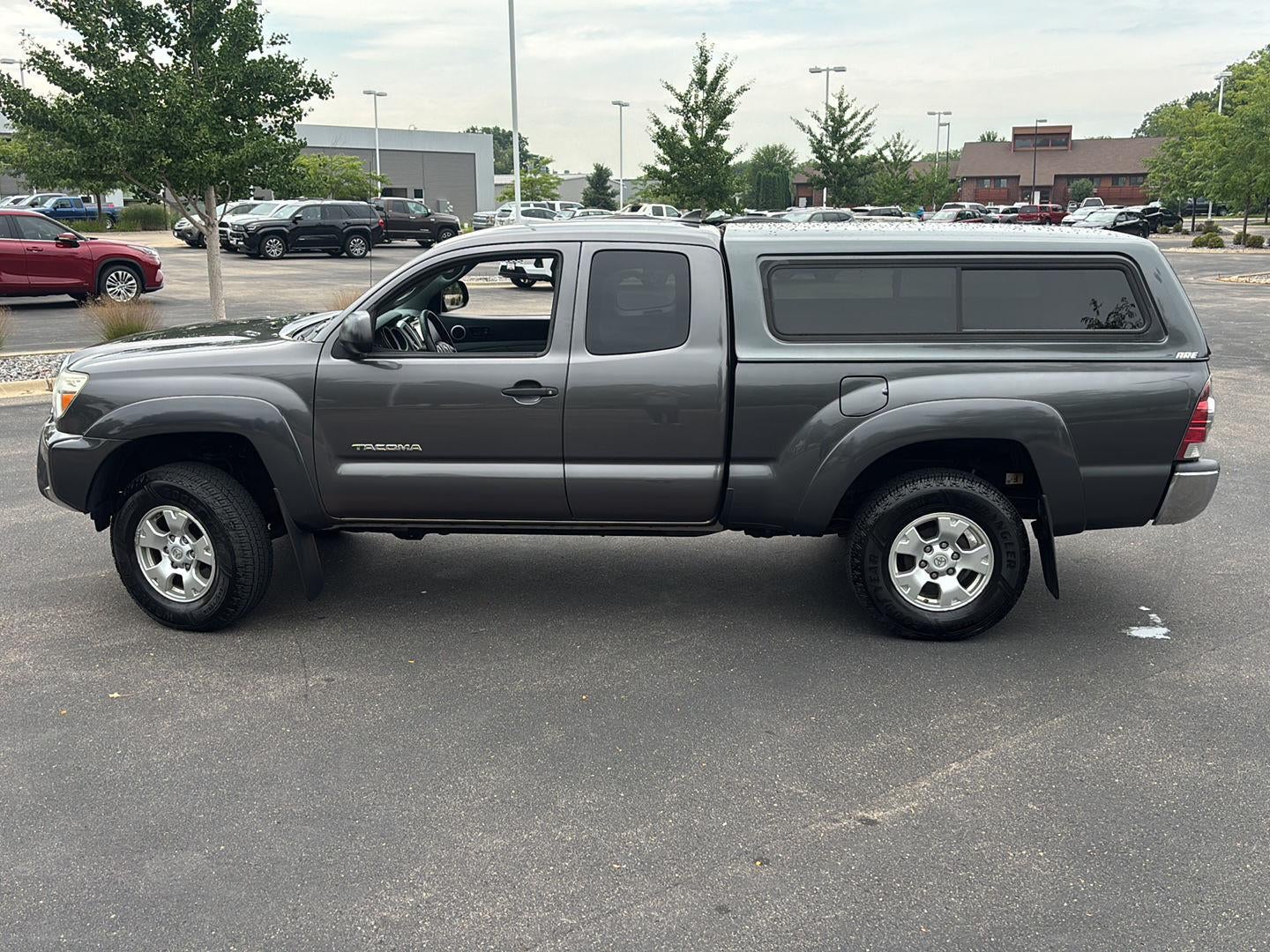 2015 Toyota Tacoma 4WD Access Cab V6 AT (Natl)