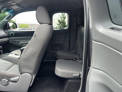 2015 Toyota Tacoma 4WD Access Cab V6 AT (Natl)