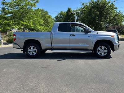 2016 Toyota Tundra SR5