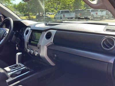 2016 Toyota Tundra SR5