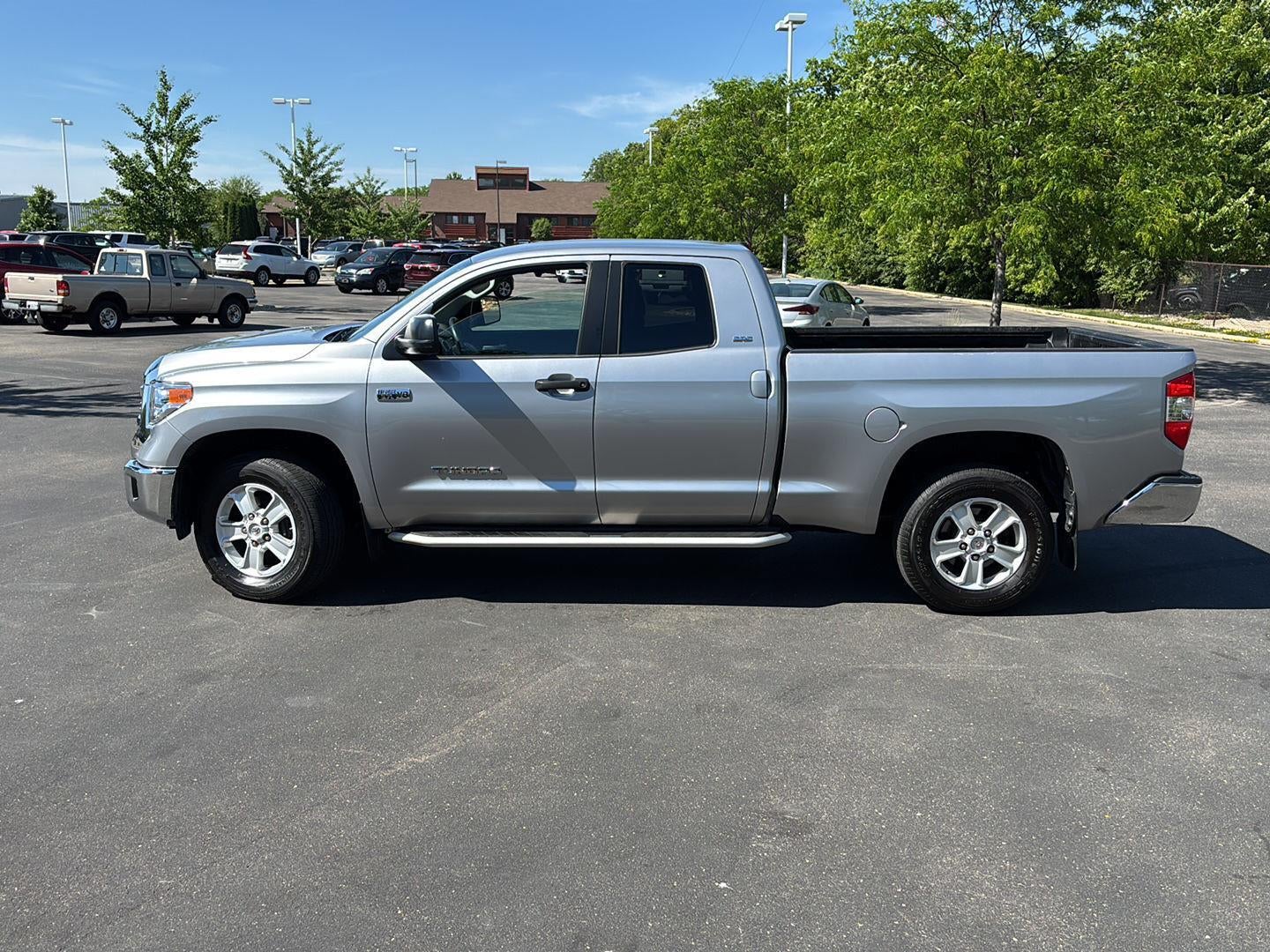 2016 Toyota Tundra SR5