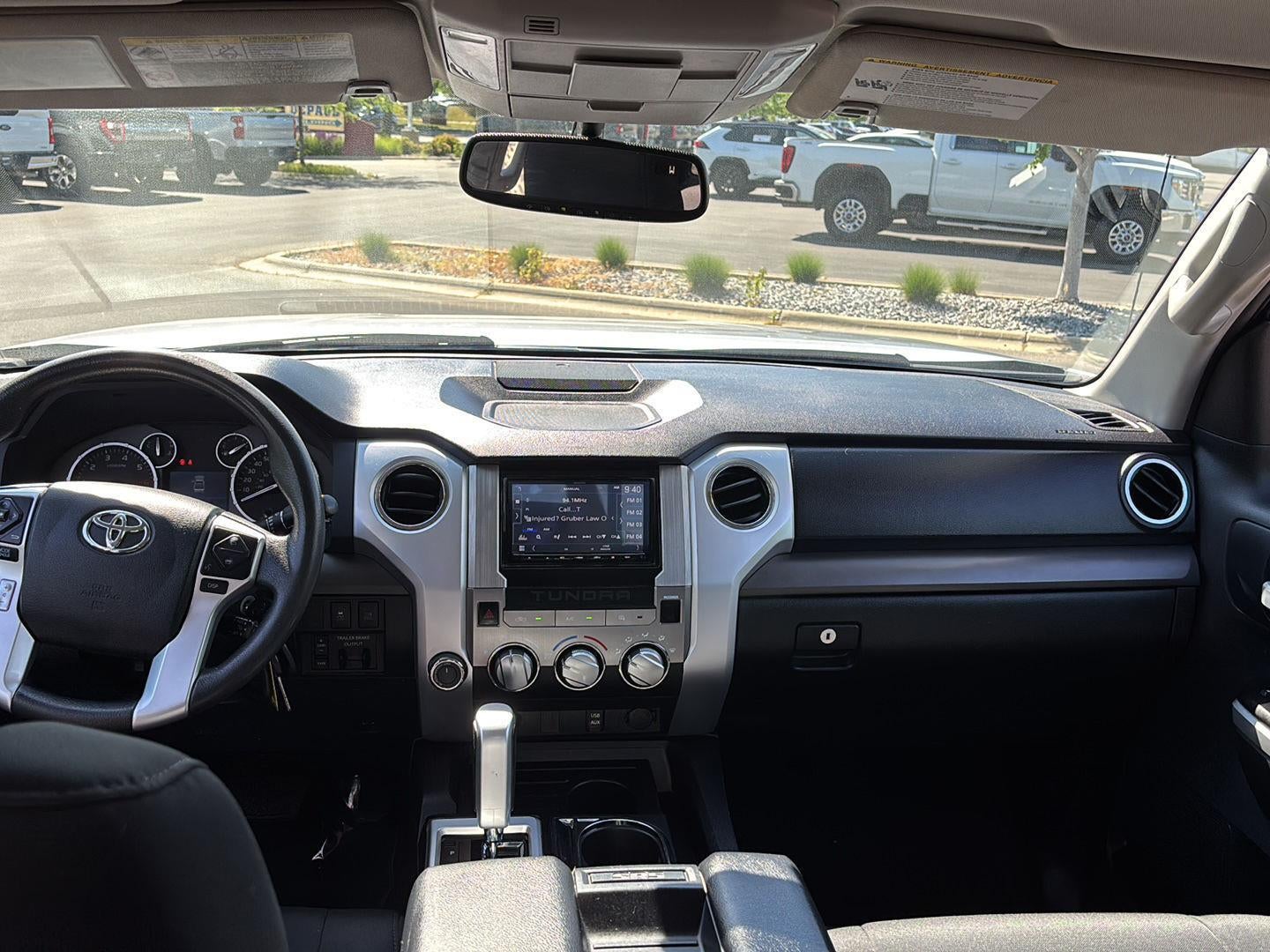 2016 Toyota Tundra SR5