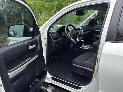 2020 Toyota Tundra SR5