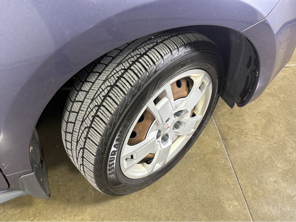 2009 Pontiac Vibe w/1SB