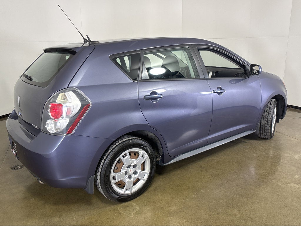 2009 Pontiac Vibe w/1SB