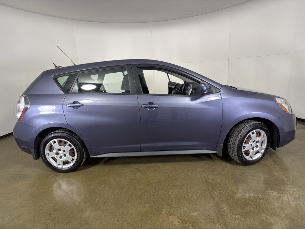 2009 Pontiac Vibe w/1SB