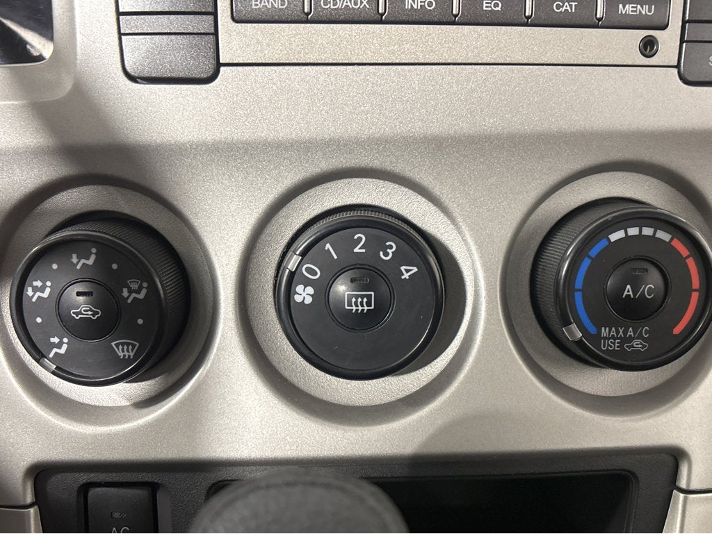 2009 Pontiac Vibe w/1SB