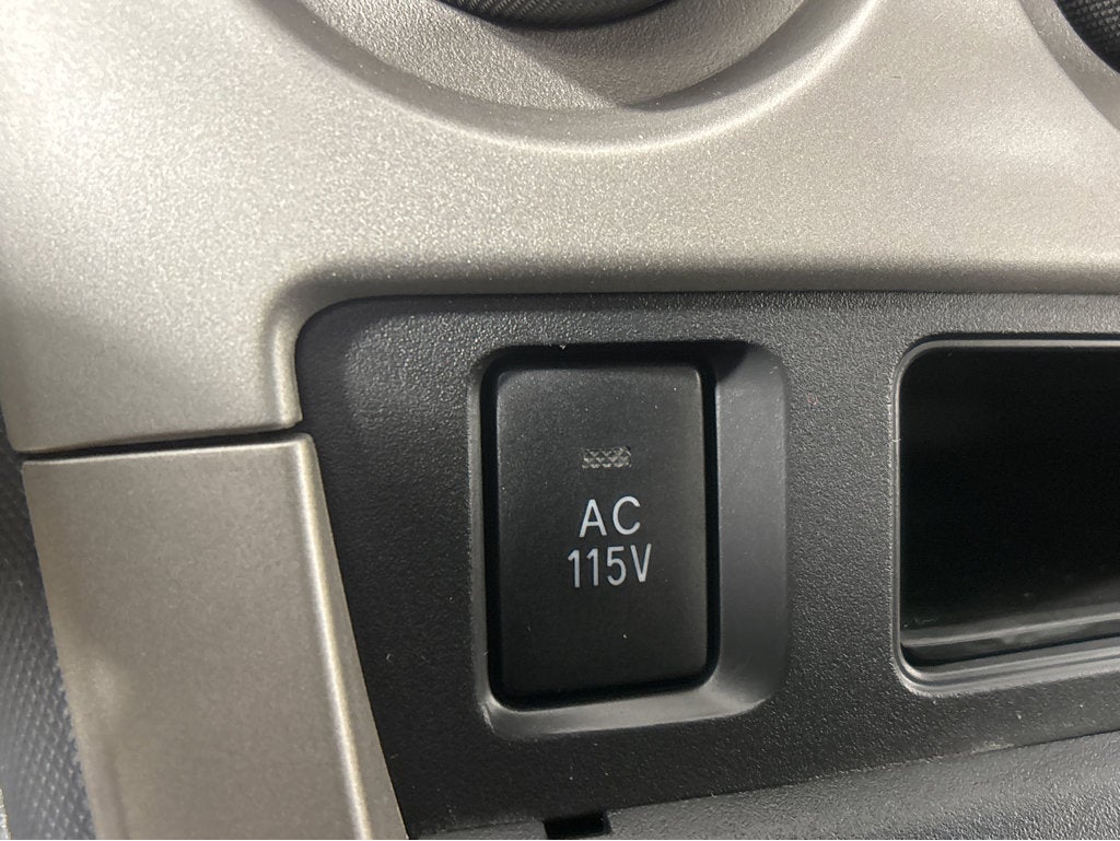 2009 Pontiac Vibe w/1SB