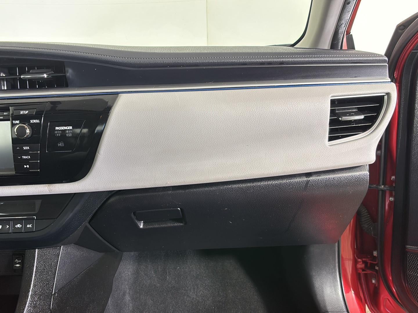 2015 Toyota Corolla LE Plus