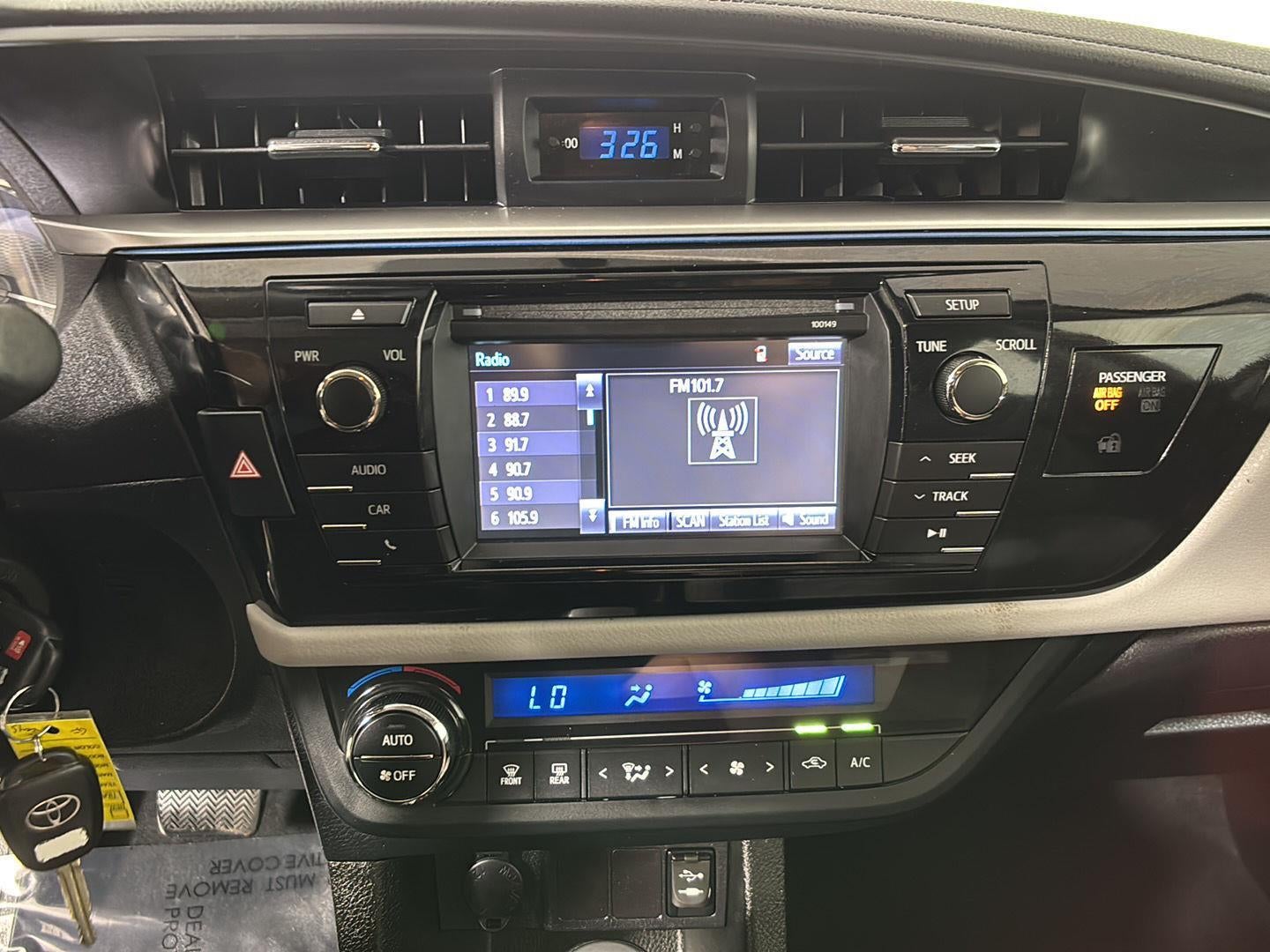 2015 Toyota Corolla LE Plus