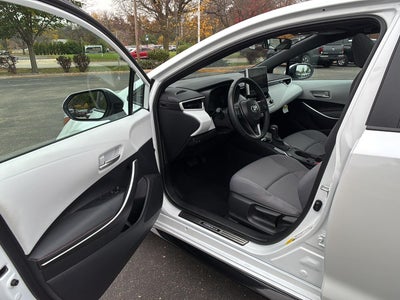 2025 Toyota Corolla SE