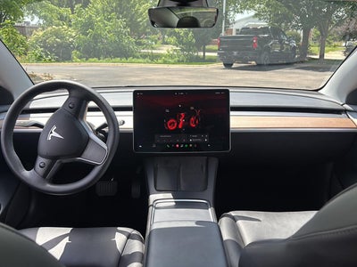 2023 Tesla Model 3 RWD