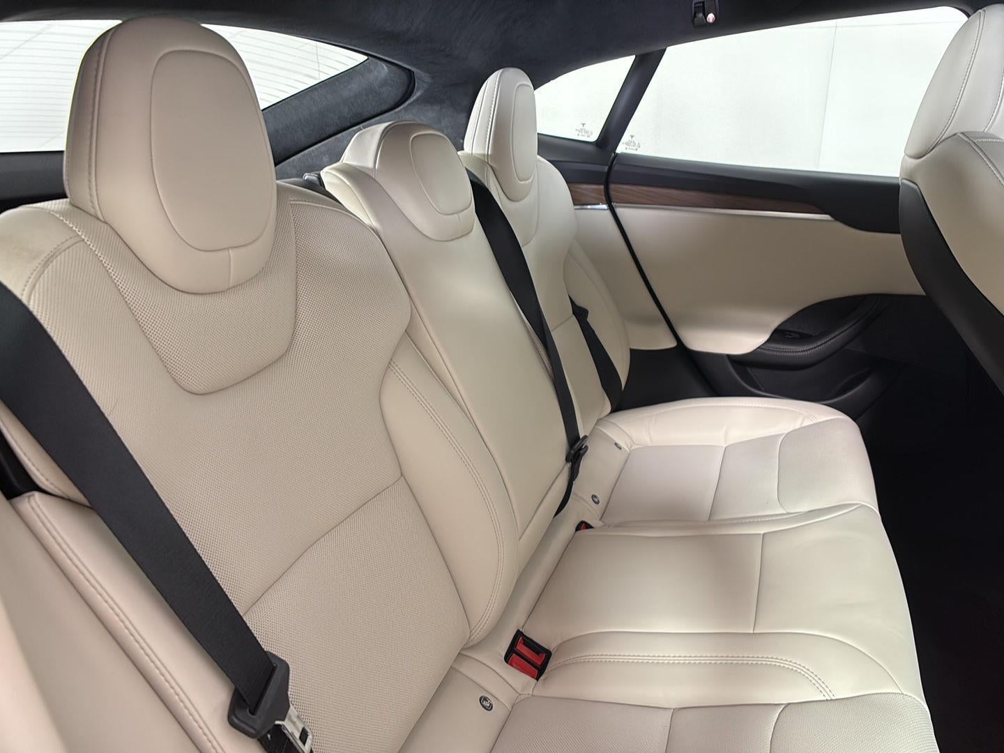 2021 Tesla Model S Long Range