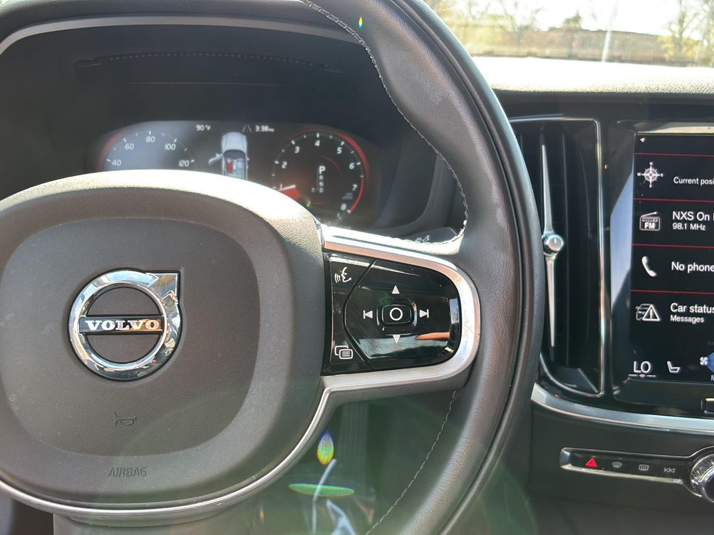 2021 Volvo S60 Momentum