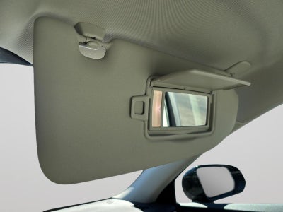 2024 Volvo S60 Plus Dark Theme