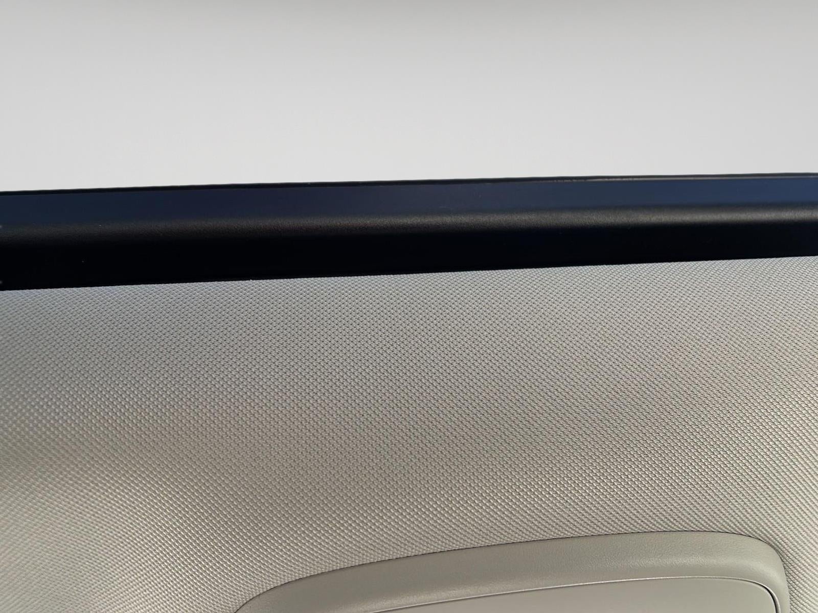 2024 Volvo S60 Plus Dark Theme