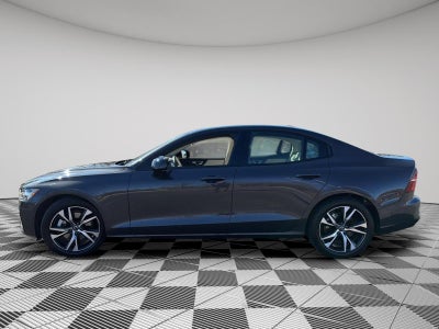 2024 Volvo S60 Plus Dark Theme