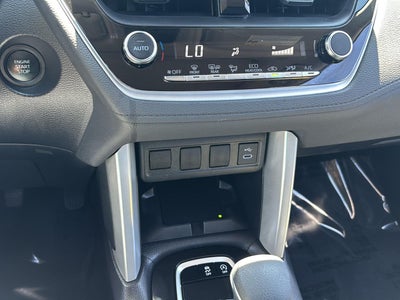 2024 Toyota Corolla Cross LE
