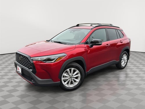 2025 Toyota Corolla Cross LE