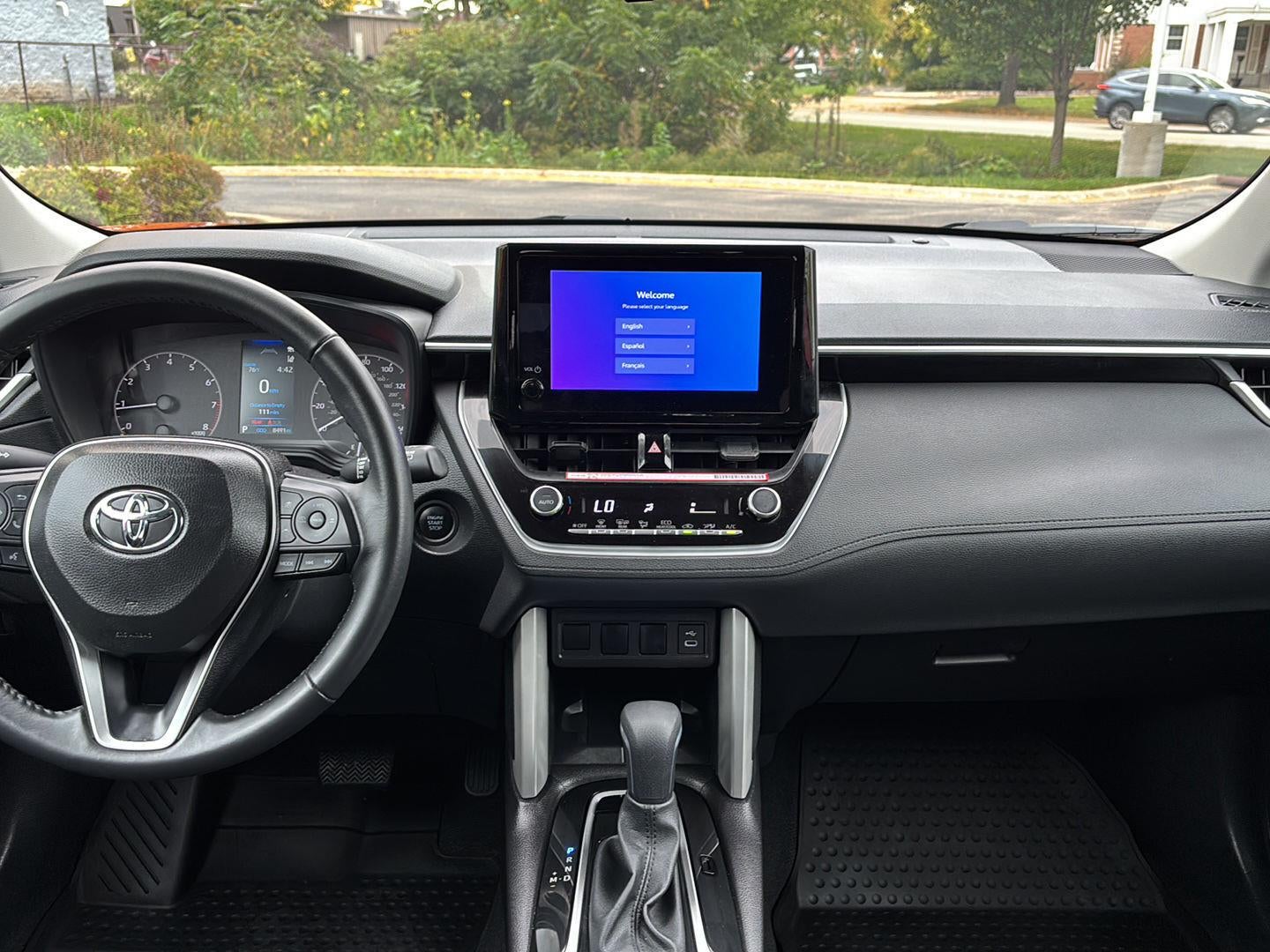 2025 Toyota Corolla Cross LE