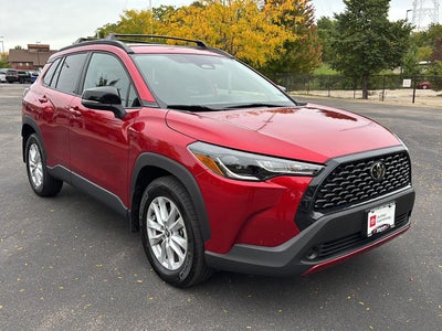 2025 Toyota Corolla Cross LE