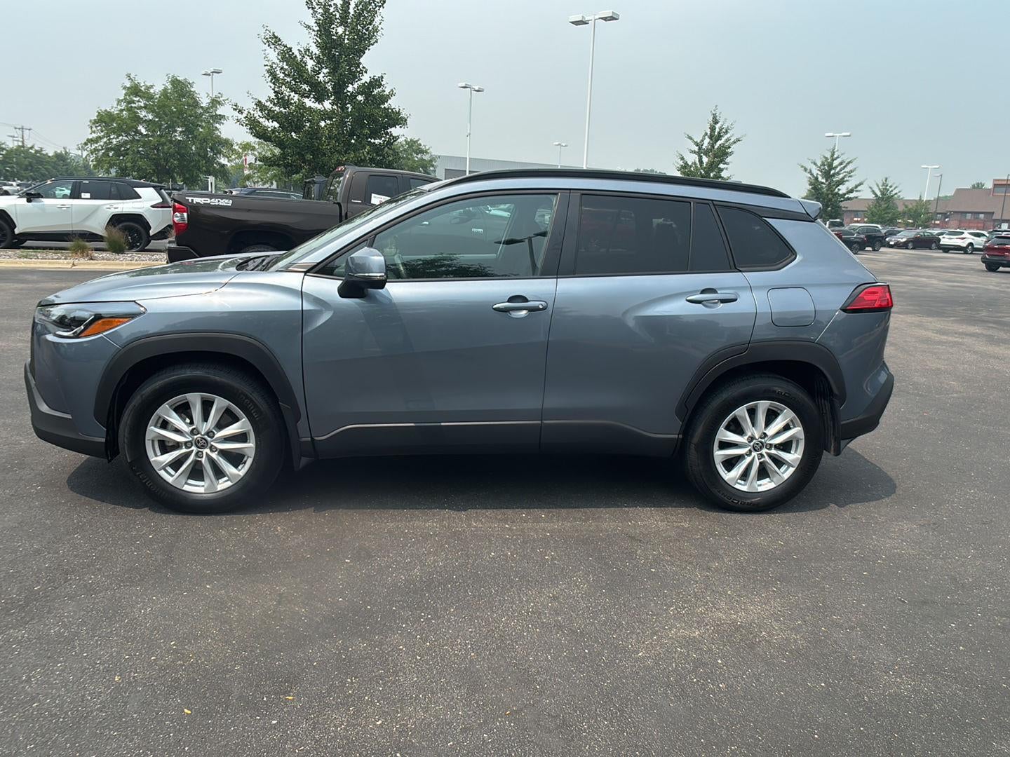 2023 Toyota Corolla Cross LE
