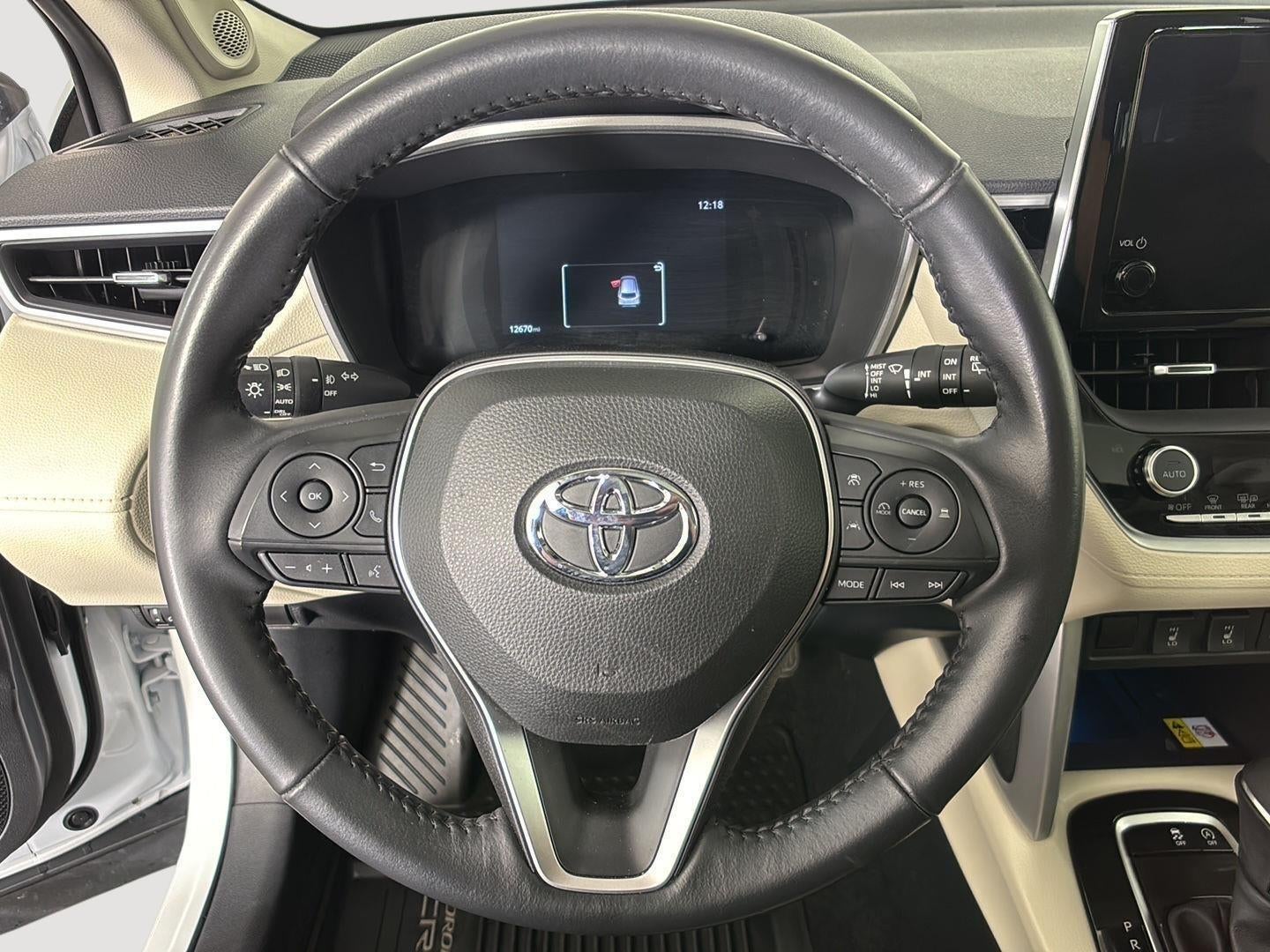 2023 Toyota Corolla Cross XLE