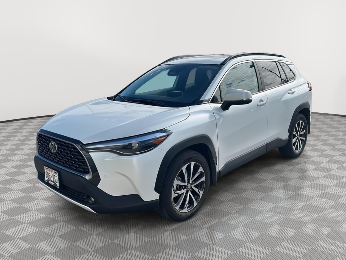 2023 Toyota Corolla Cross XLE