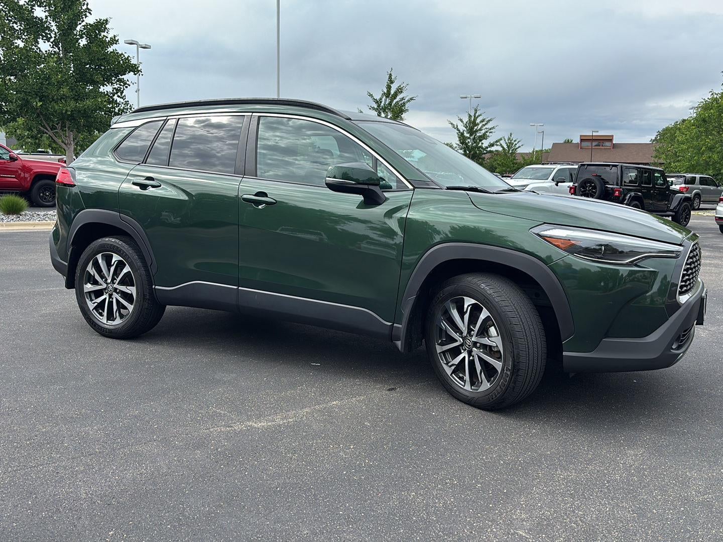 2023 Toyota COROLLA CROSS XLE