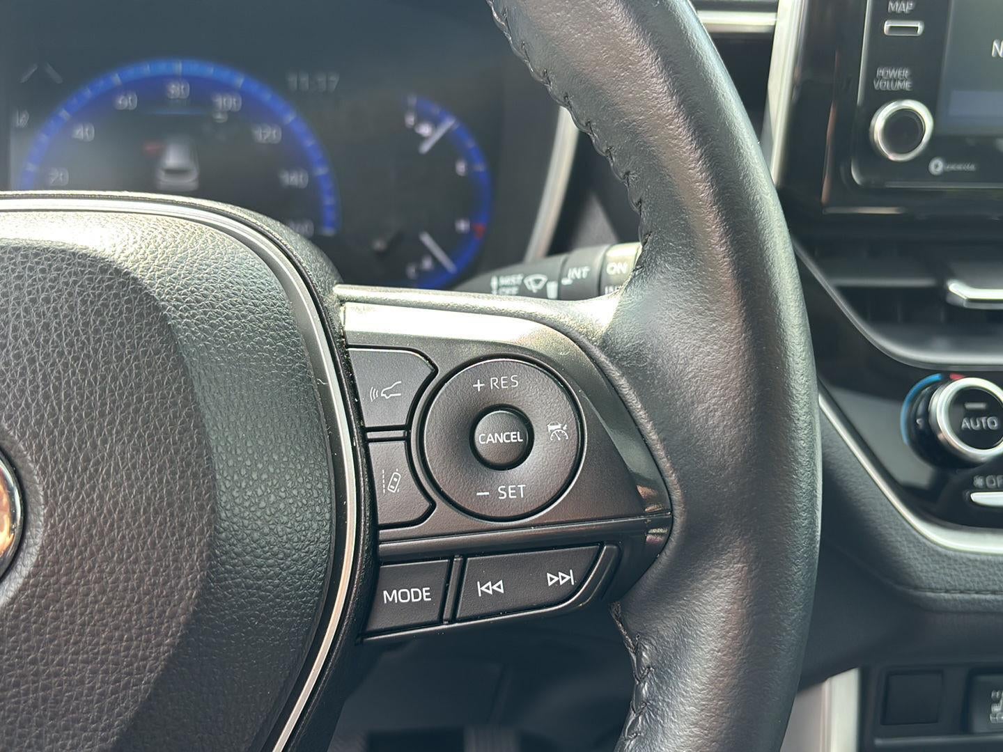 2022 Toyota Corolla Cross XLE