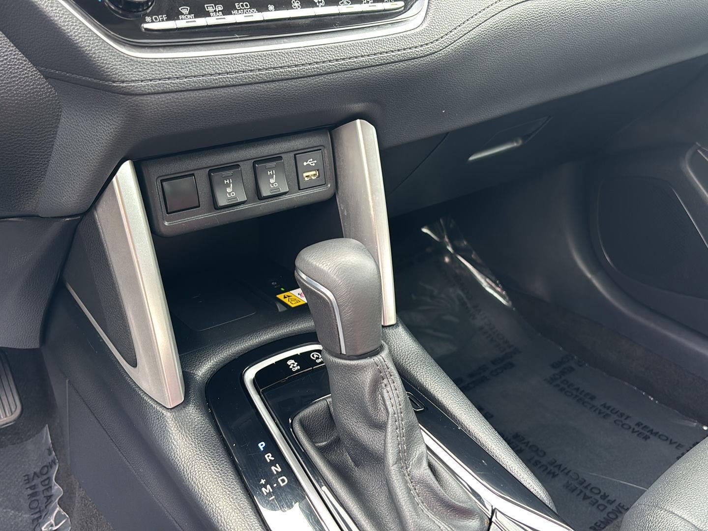 2022 Toyota Corolla Cross XLE