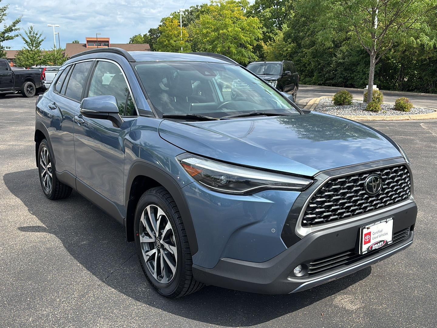 2022 Toyota Corolla Cross XLE