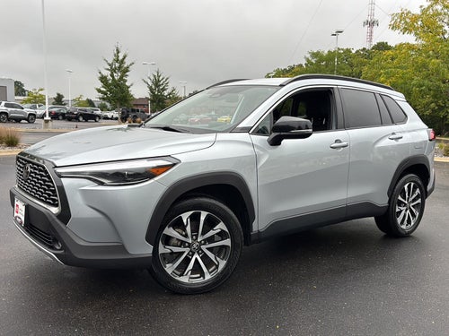 2025 Toyota Corolla Cross XLE