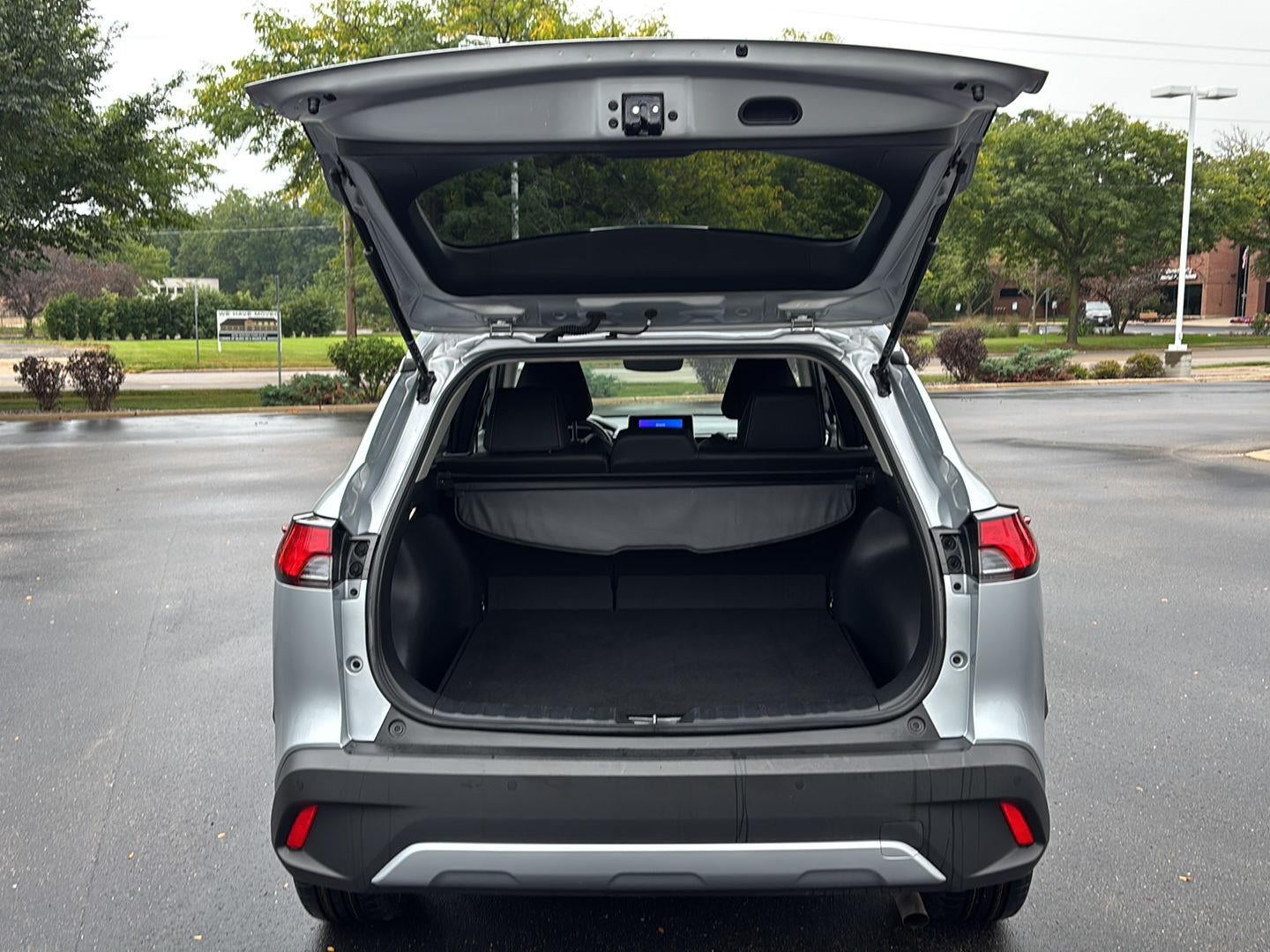 2025 Toyota Corolla Cross XLE