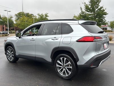 2025 Toyota Corolla Cross XLE