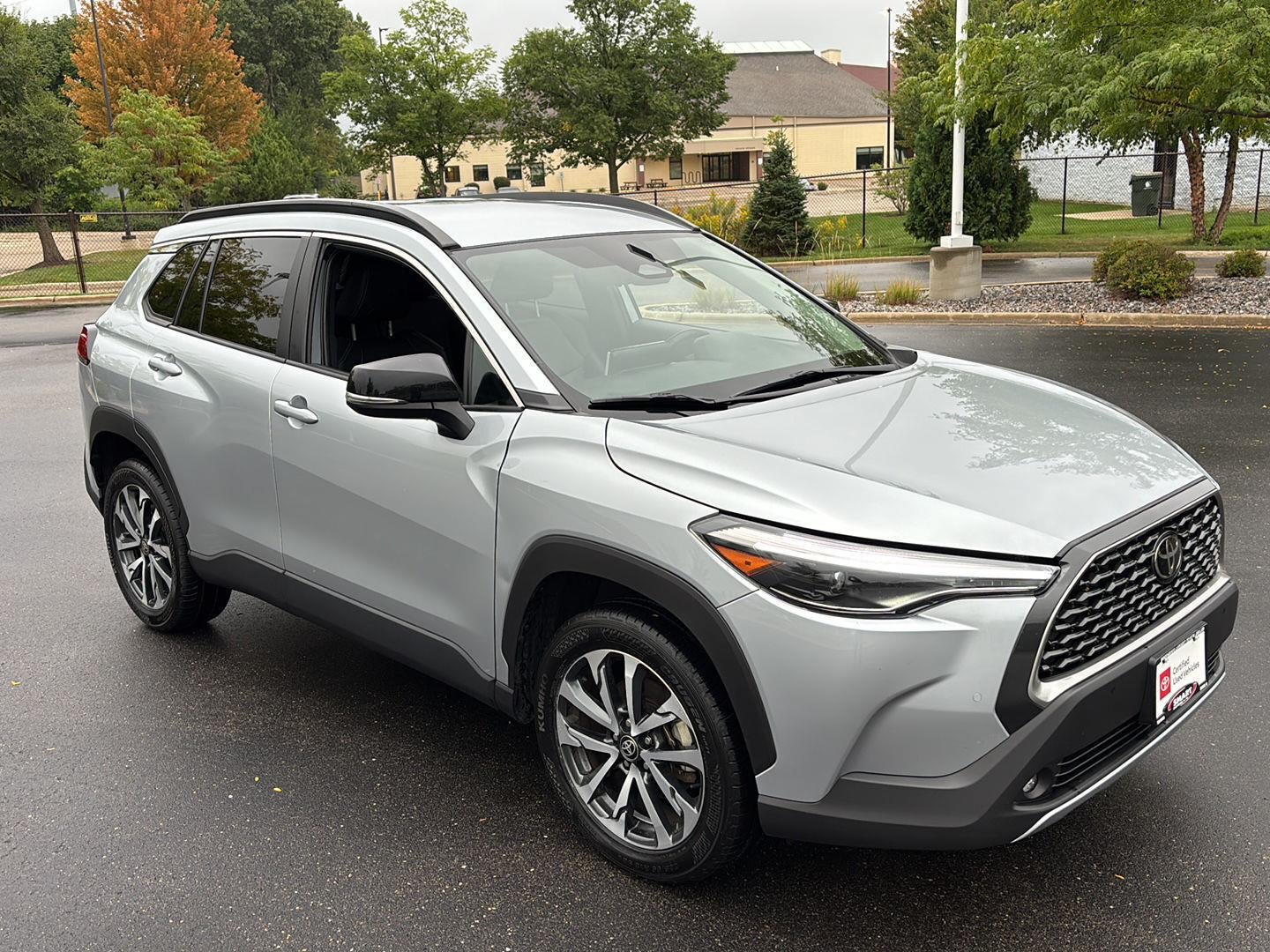 2025 Toyota Corolla Cross XLE