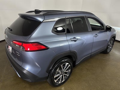 2025 Toyota Corolla Cross XLE