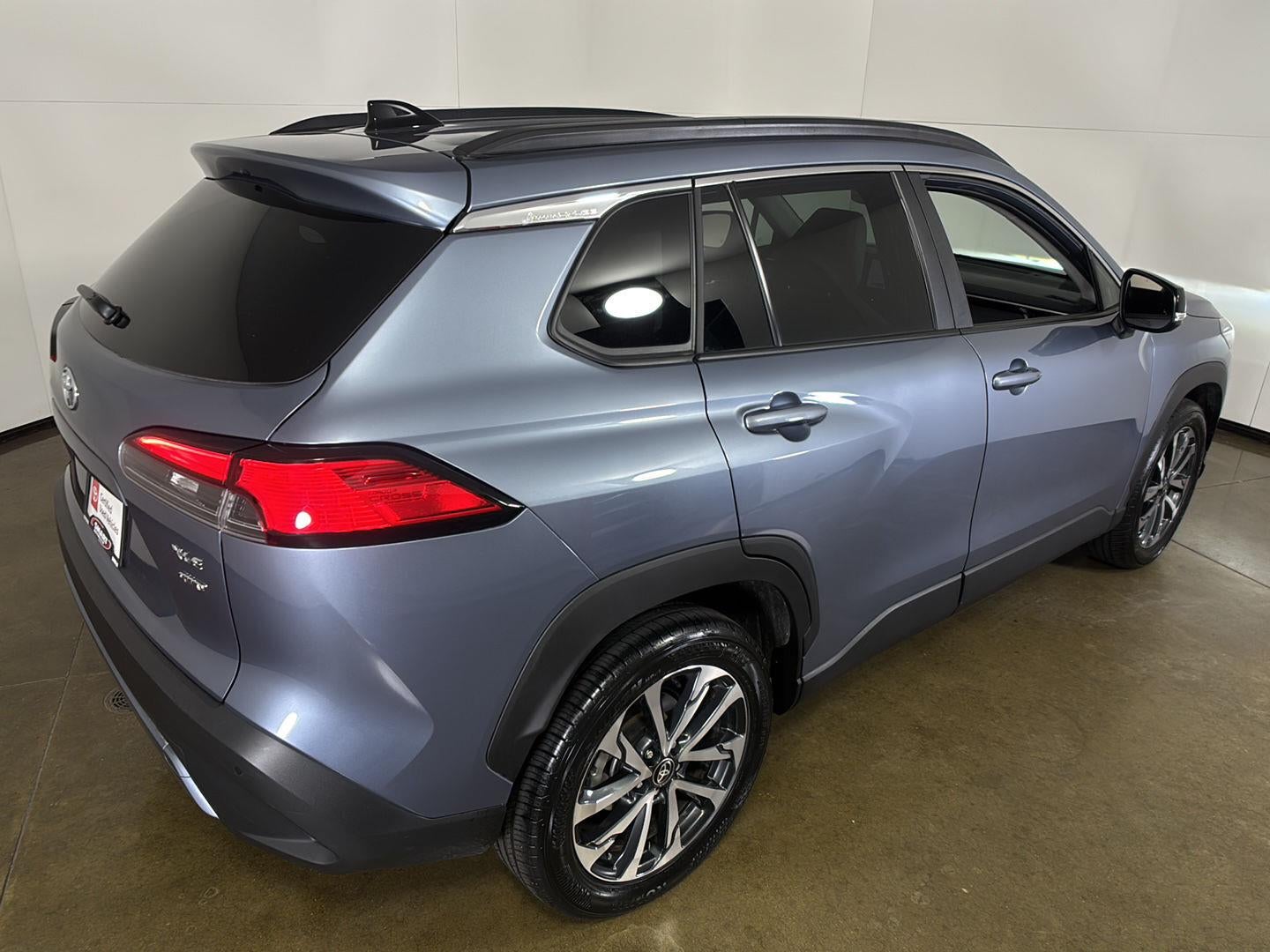 2025 Toyota Corolla Cross XLE