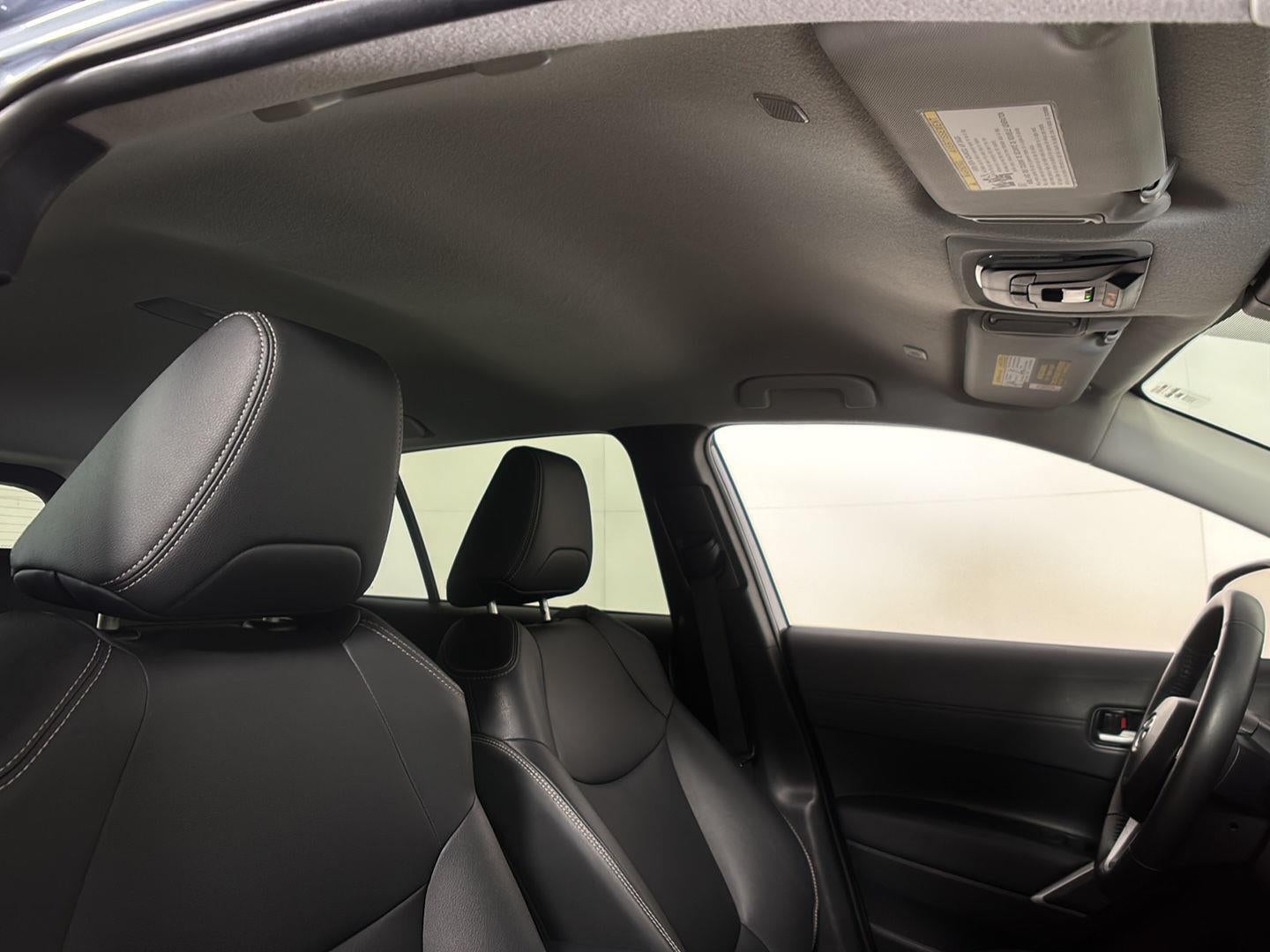 2025 Toyota Corolla Cross XLE
