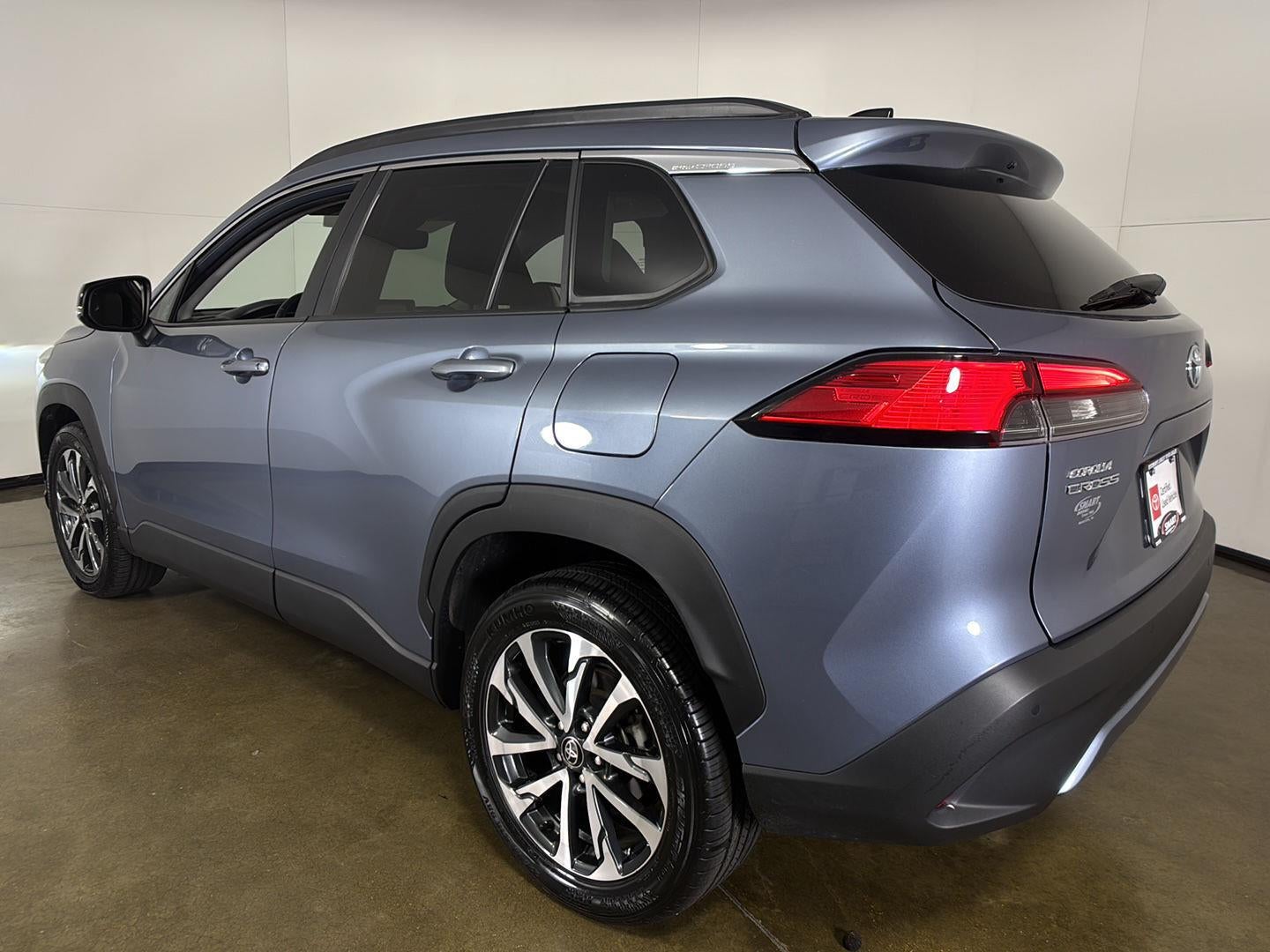 2025 Toyota Corolla Cross XLE