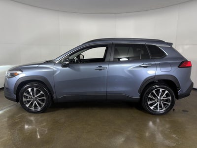 2025 Toyota Corolla Cross XLE