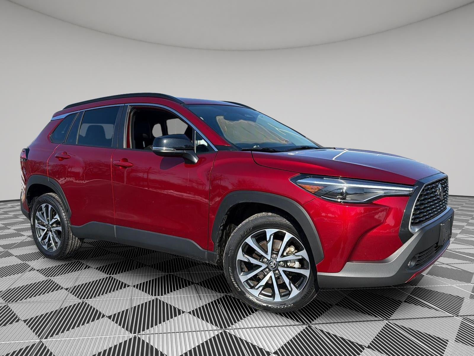 2025 Toyota Corolla Cross XLE