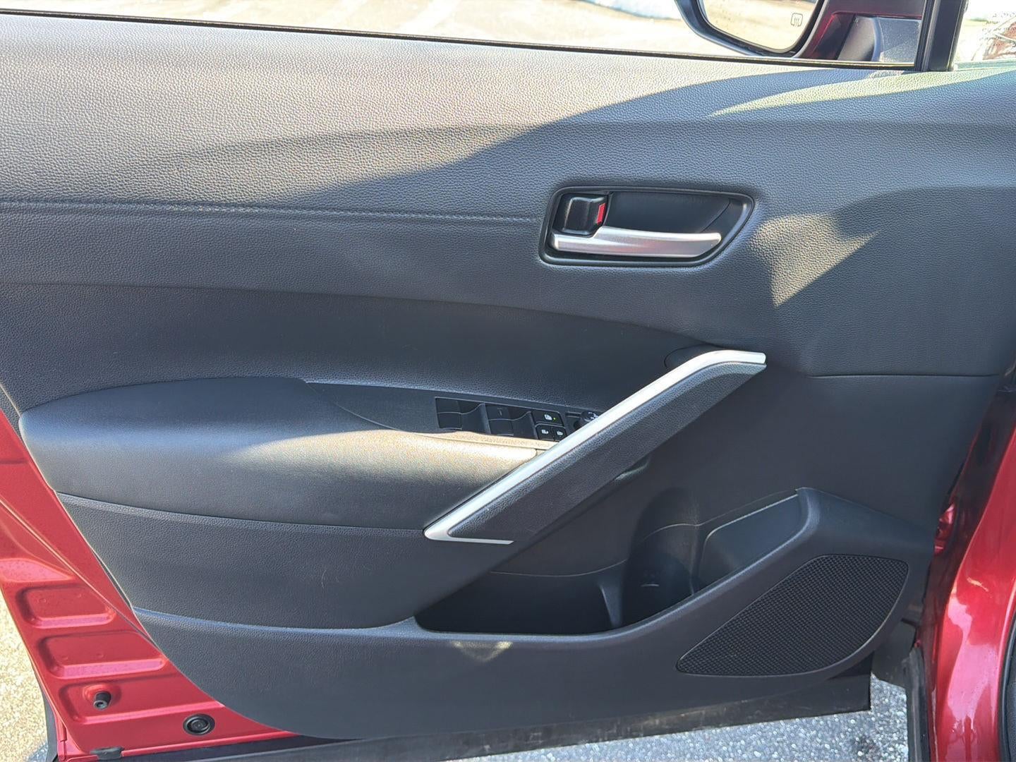 2025 Toyota Corolla Cross XLE