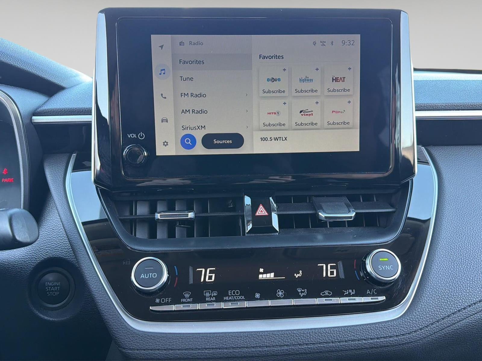 2025 Toyota Corolla Cross XLE