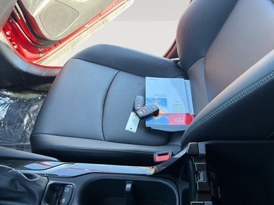 2025 Toyota Corolla Cross XLE